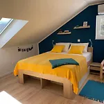 Rock'n'jazz With Swimming Pool And Beautiful Sea View Lägenhet