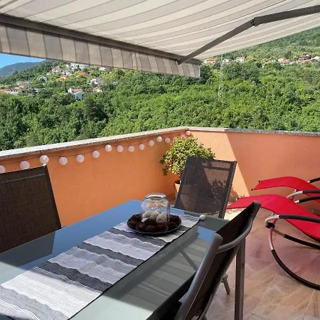 Апартаменты Rock'n'jazz With Swimming Pool And Beautiful Sea View